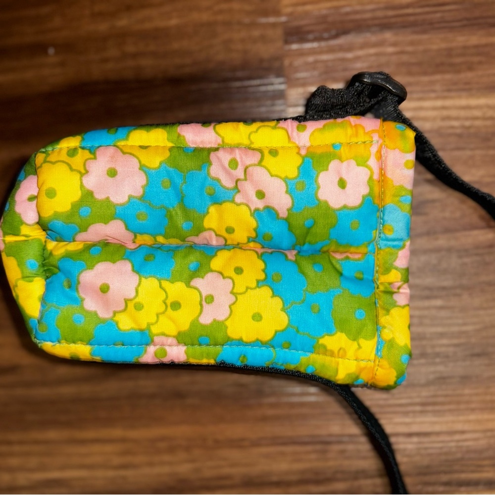Floral Flowerbed Woodblock Baggu Water Bottle Holder Sling